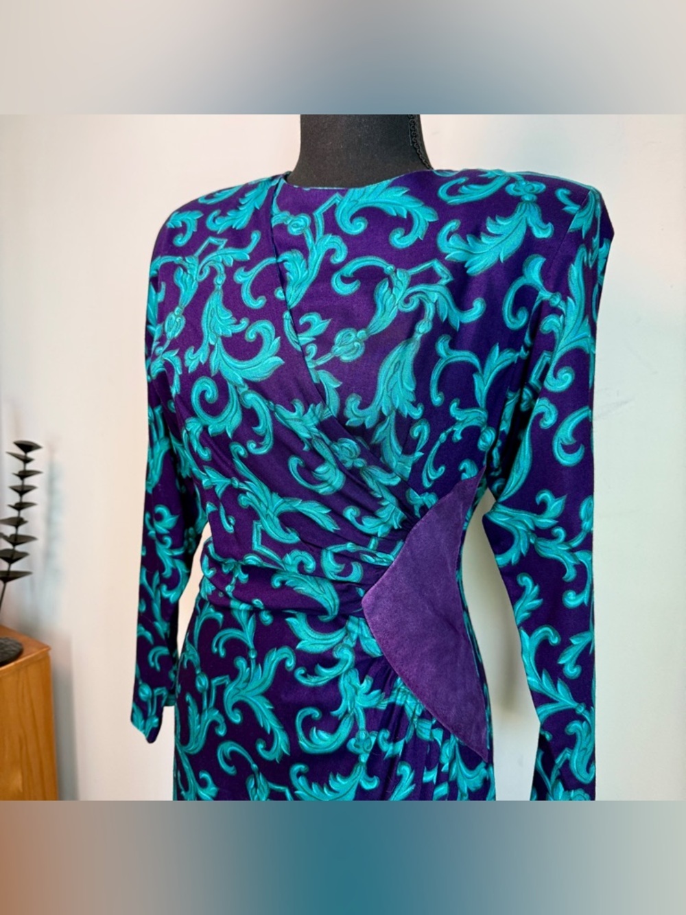 Patty O’Neil VTG 80s Purple Teal Baroque Print Rayon Dress w/ Suede Trim | Sz 6 - Picture 4 of 12